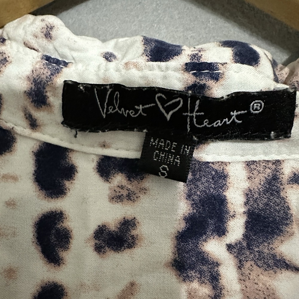 Velvet Heart Button Down Shirt Womens Small White Tie Dye Rayon - Picture 3 of 8